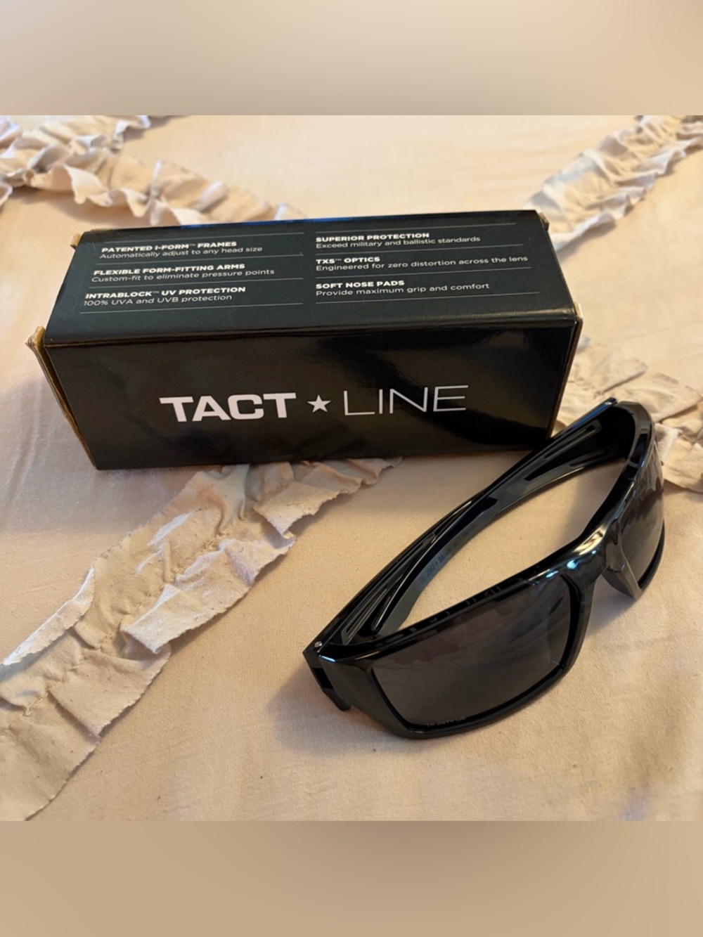 TACT Line NWT Men's Black Polarized Sunglasses - Picture 3 of 5